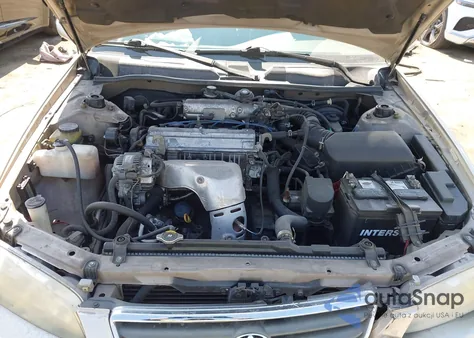 2001 Toyota Camry Le from USA, damaged, VIN JT2BG22K910606065